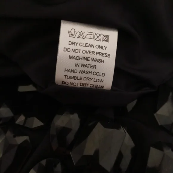 GiGi Florence Black Dress - Picture 8 of 9